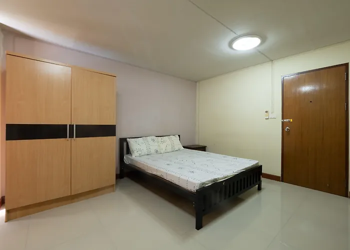 Oyo 1071 Baan Tevej