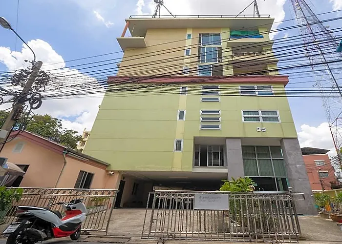 Oyo 1071 Baan Tevej 3* Bangkok
